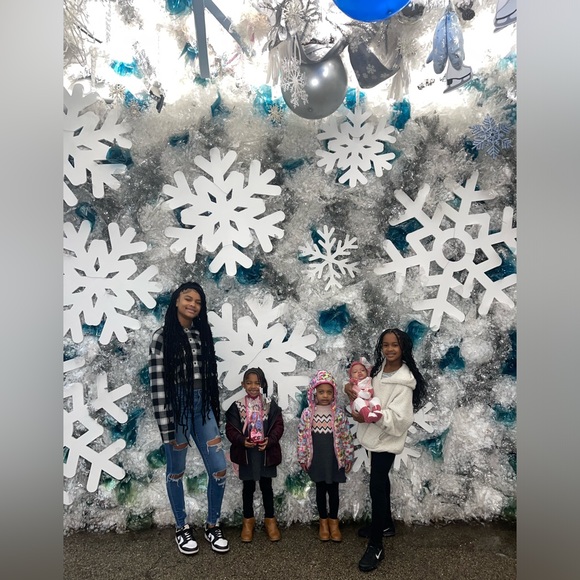 Meet your Posher, Christina - Picture 9 of 14